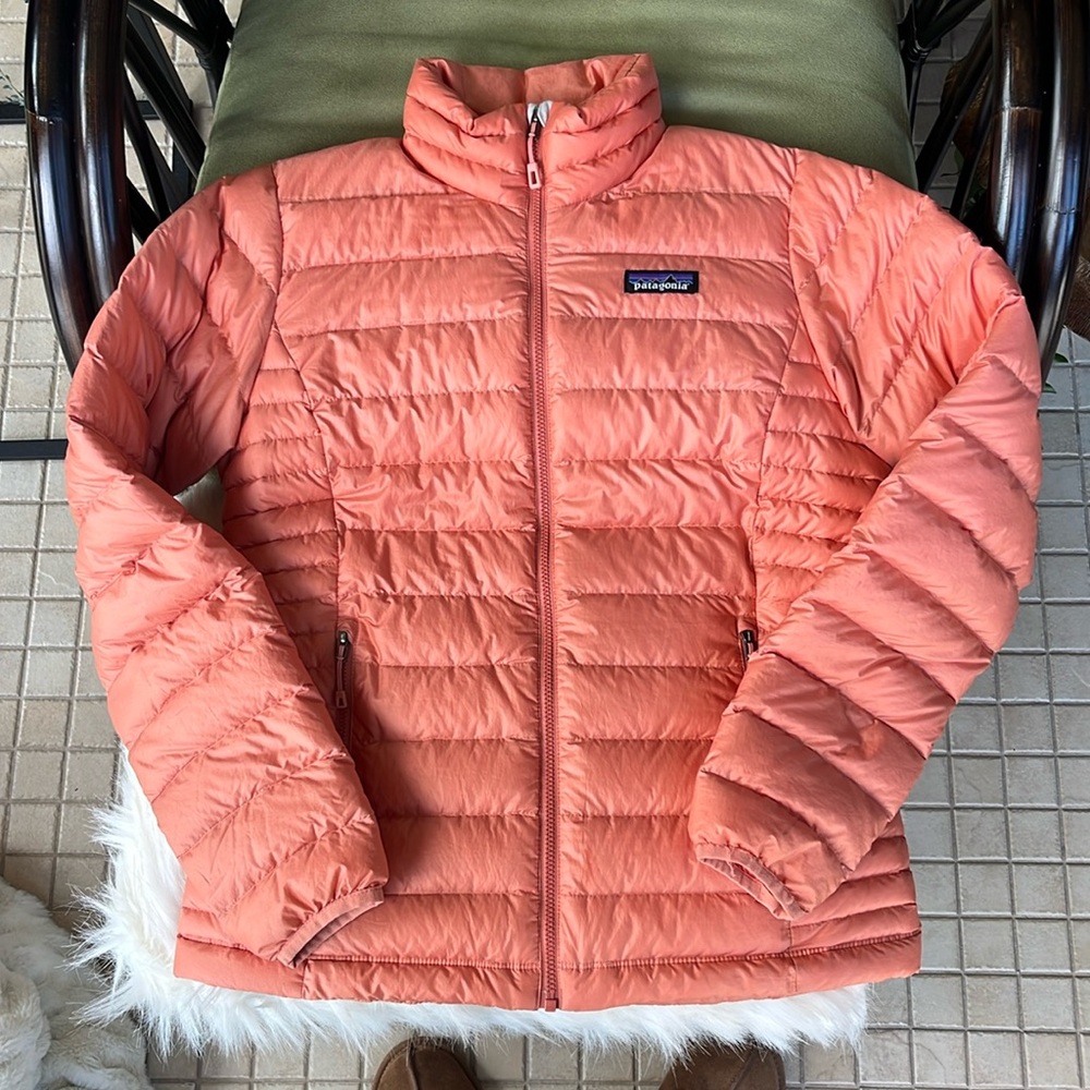 PATAGONIA DOWN SWEATER - rare pink salmon color!